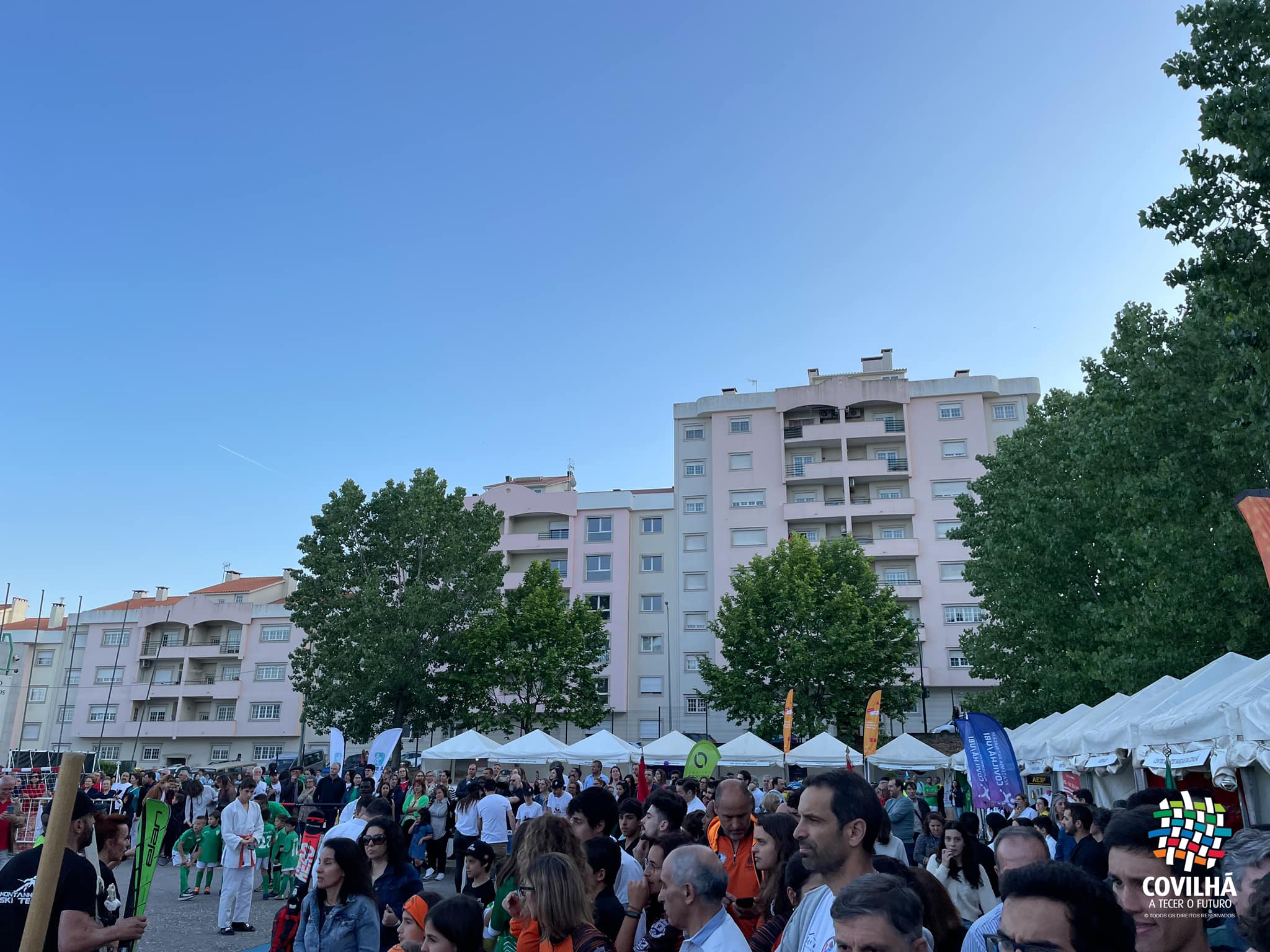 347555938_325342879881471_1567138251969623461_n